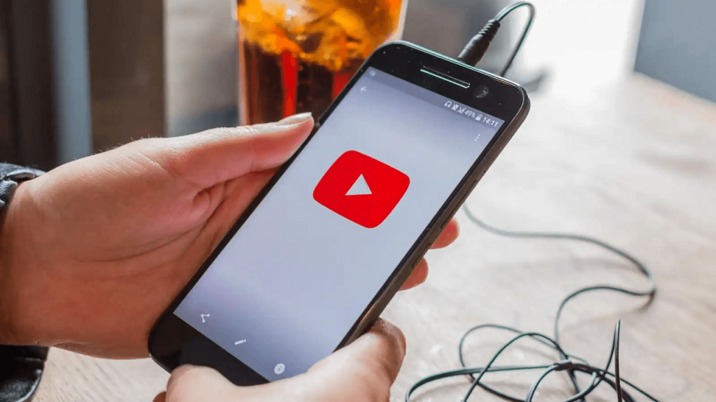 How to Get YouTube to Play in the Background on Android